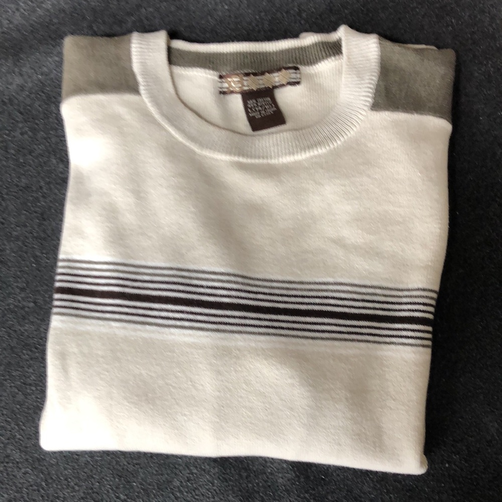 XG Boy’s Cotton Blend Crew Neck Soft and Stretch Pullover Sweater Size L 14-16